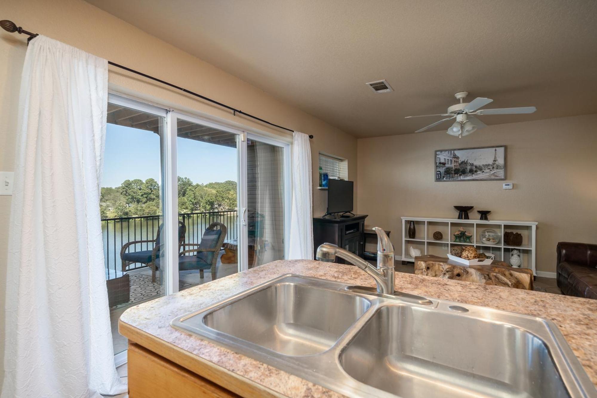 Ember'S View, Spa City Jewel- Lovely Lake Condo Хот Спрингс Екстериор снимка